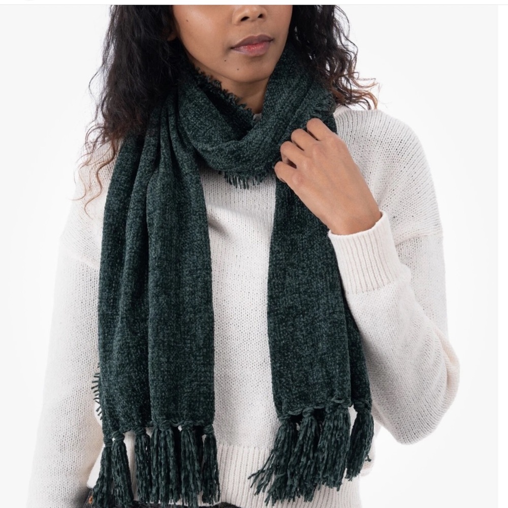 Style & Co Chenille Dark Green Fringe Scarf - NWT